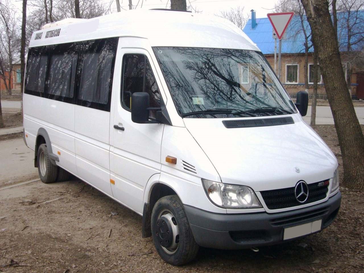 Mercedes-Benz Sprinter 413